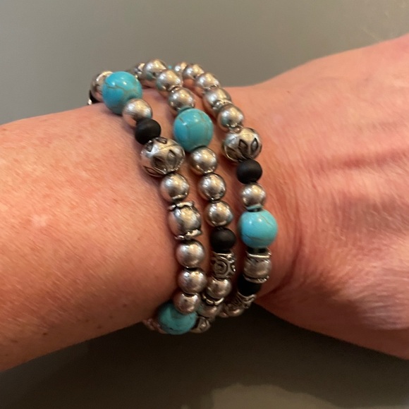 Free People Beaded Turquoise Silver-tone Stretch Bracelets, Lot of 3, NWT! - Picture 7 of 16
